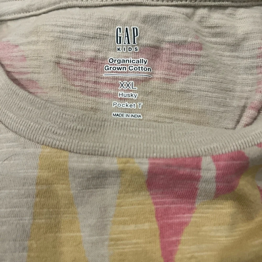 GAP Kids Organic Cotton One Pocket Floral T-Shirt XXL